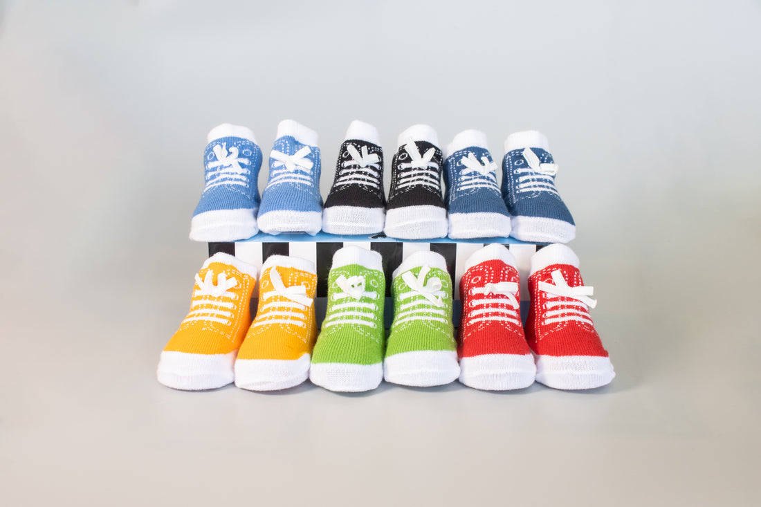 6 pairs of baby socks